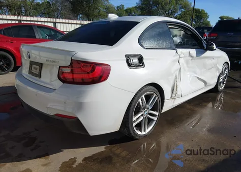 2016 BMW 228I z USA, uszkodzony, nr VIN WBA1F9C53GV742417